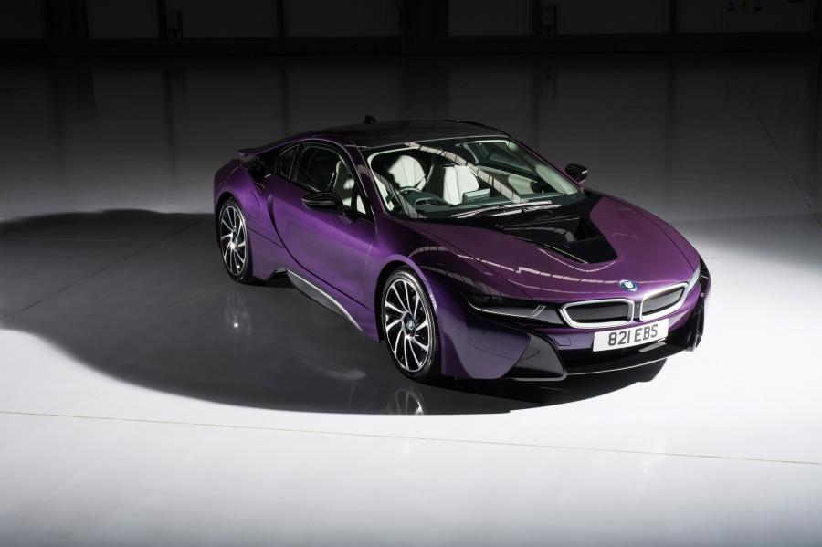  BMW i8 Individual (I12) 2016 года  (UK) (фото 3 из 9)
